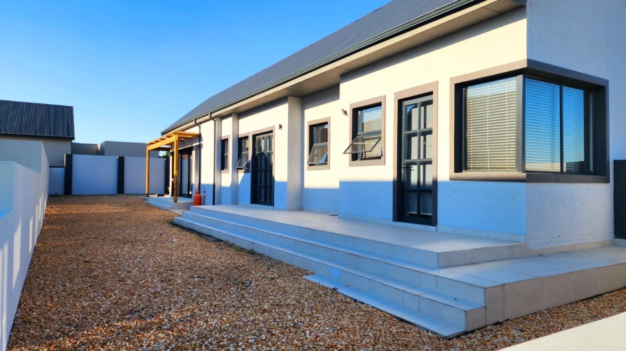 3 Bedroom Property for Sale in Blue Mountain Village Western Cape